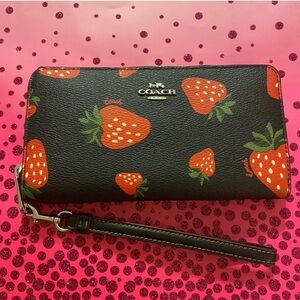 Coach long zip wallet with wild strawberry print nwt